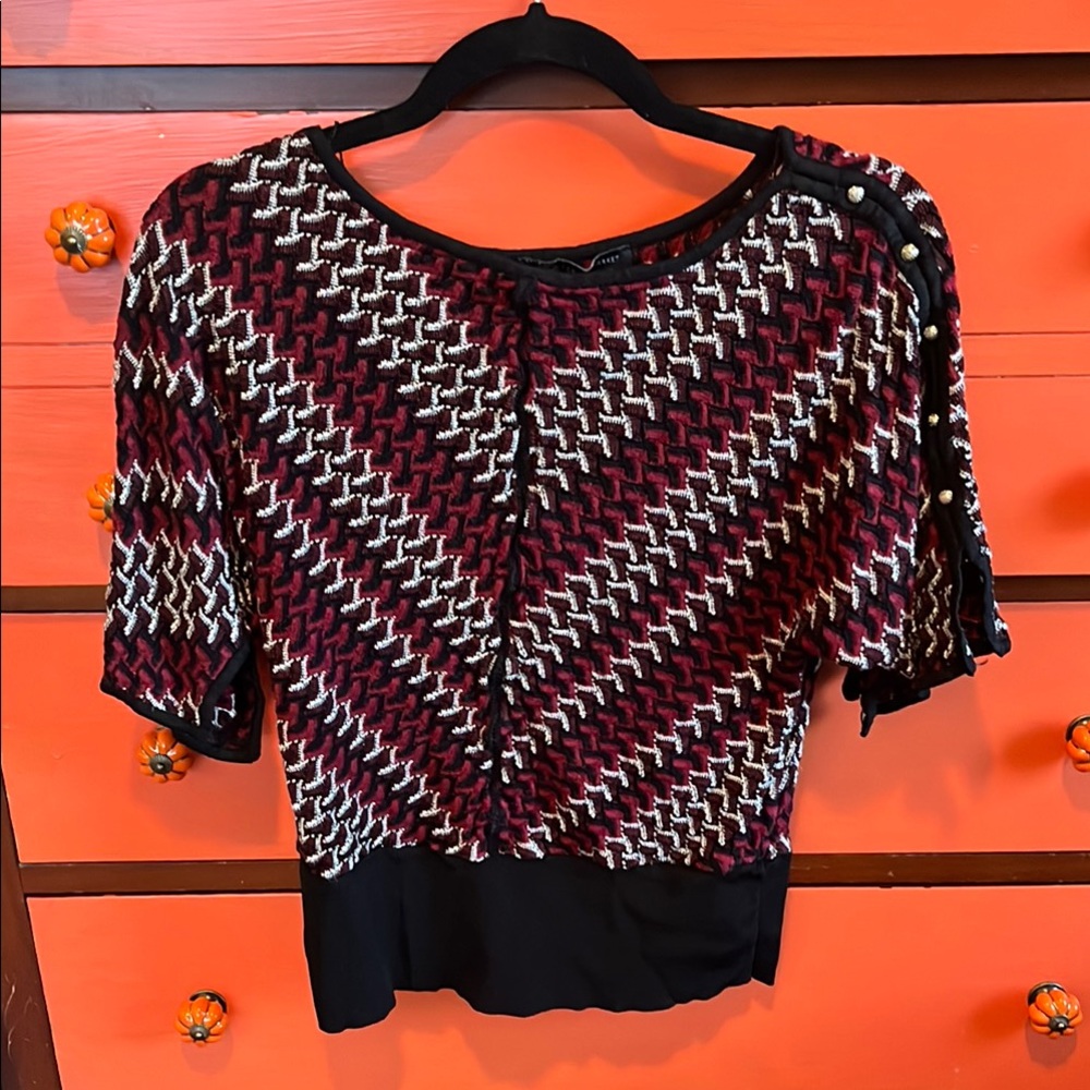 WHBM Crimson and Black Knit Top - batwing sleeves - gently preloved